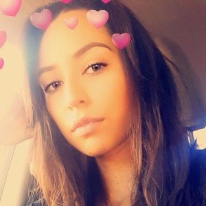 Meet your Posher, Rosaura